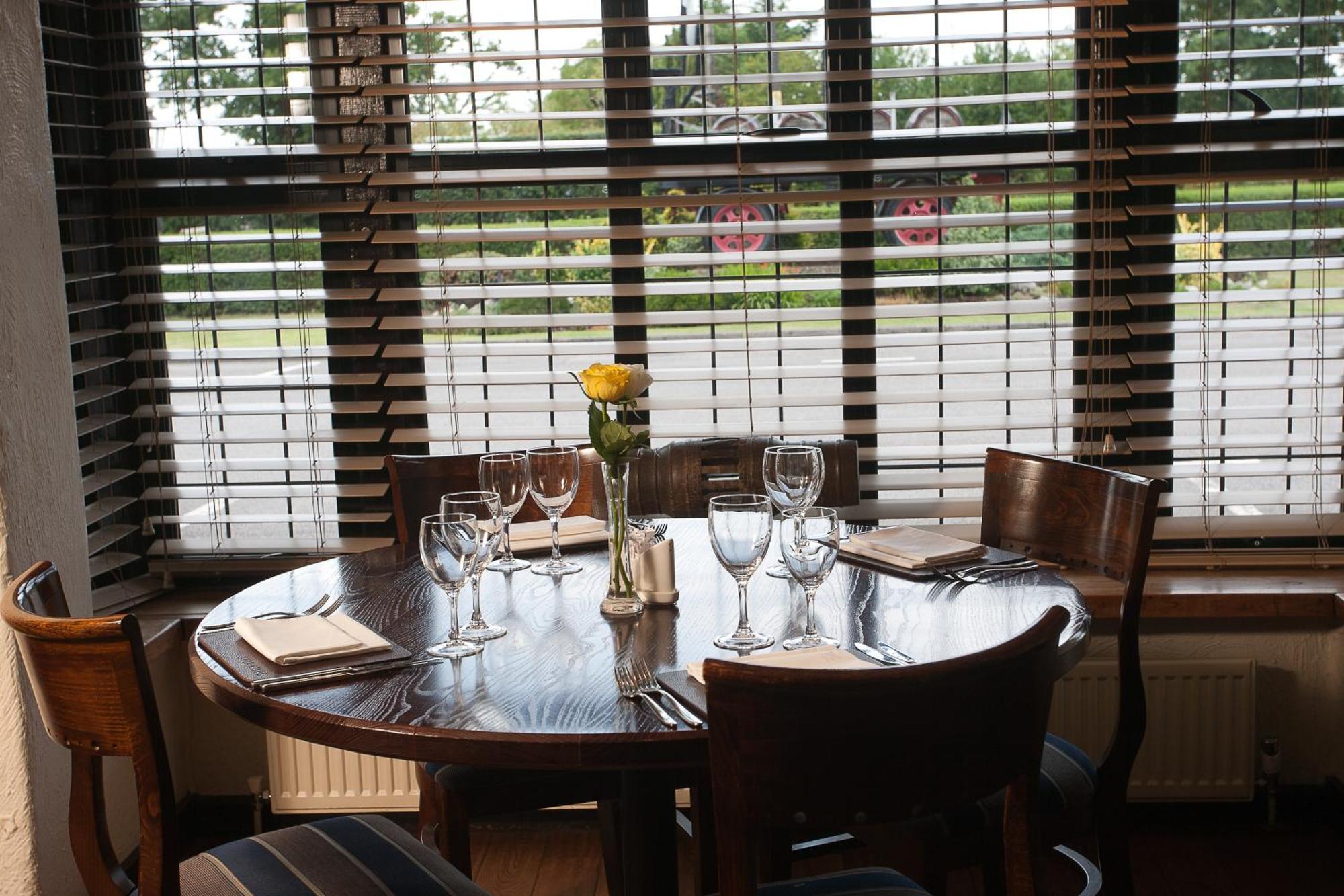 Stirrups Hotel Bracknell Luaran gambar
