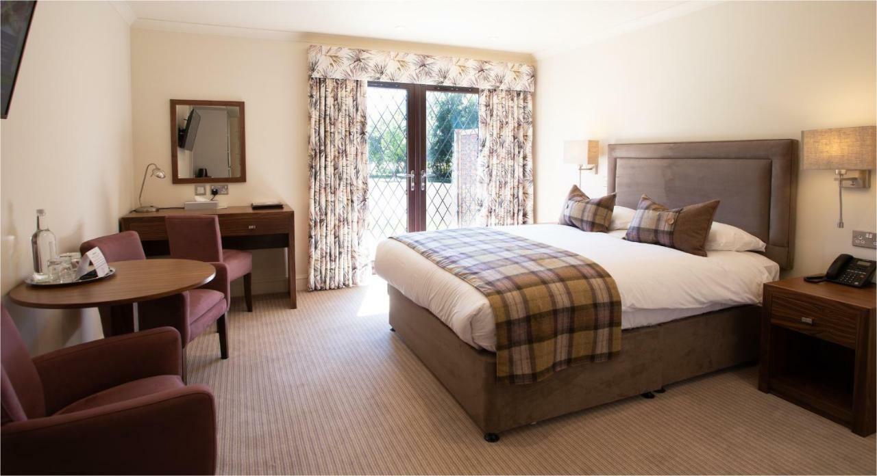 Stirrups Hotel Bracknell Luaran gambar